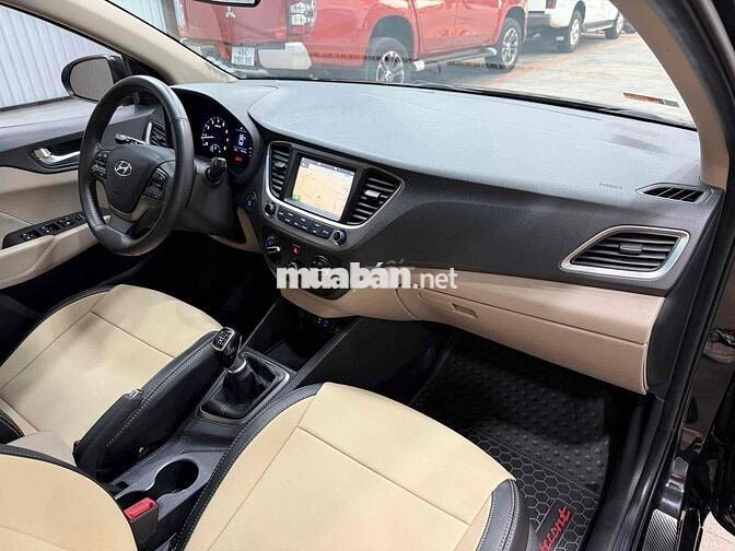 Hyundai Accent 2019 MT bản đủ