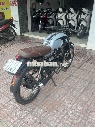 BMW Custom màu Xám
