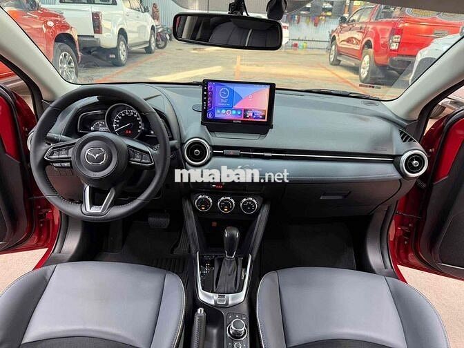Mazda 2 2023 Luxury nhập Thái