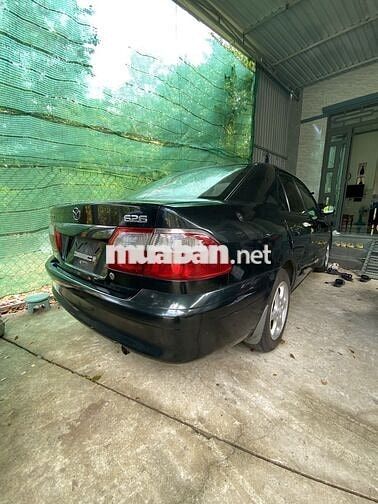 Mazda 626 Xanh đen 5 chỗ