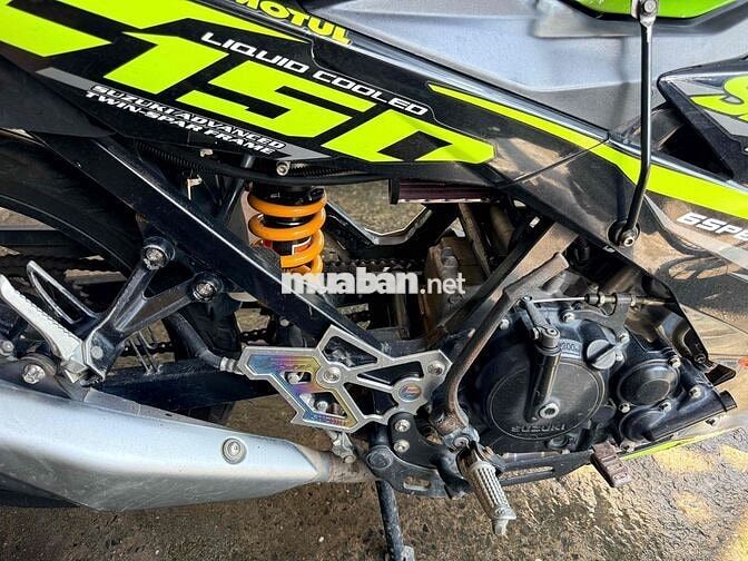 Suzuki Satria F150 Đen xanh lá