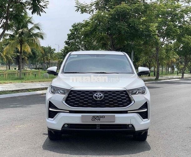 Innova Cross 2024 qua sử dụng đi kĩ giá hợp lý