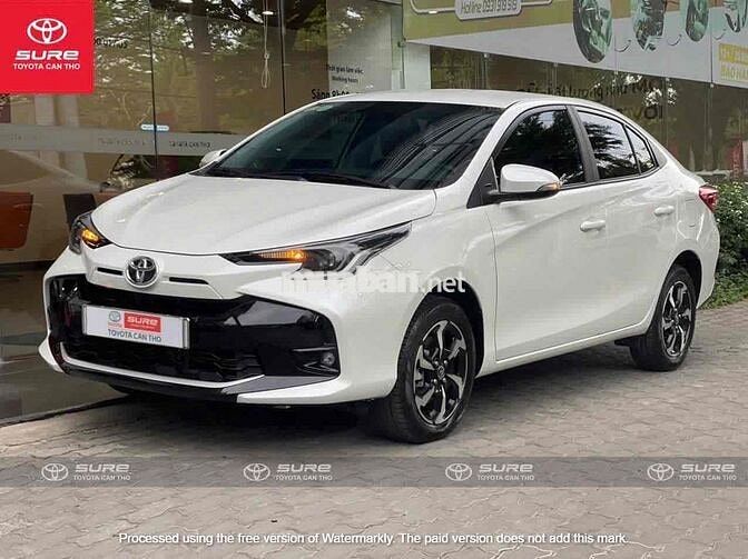 Toyota Vios E 2025 MT 7.000 km Trắng