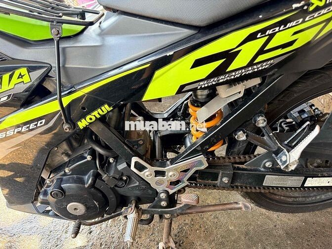Suzuki Satria F150 Đen xanh lá