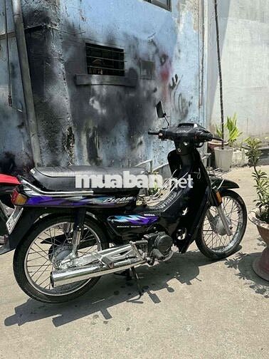 Honda Dream Đen