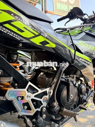 Suzuki Satria F150 Đen xanh lá