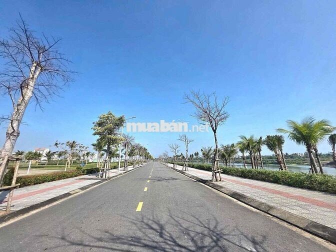 Lô đất 105m2 rẻ nhất Nam Hoà Xuân