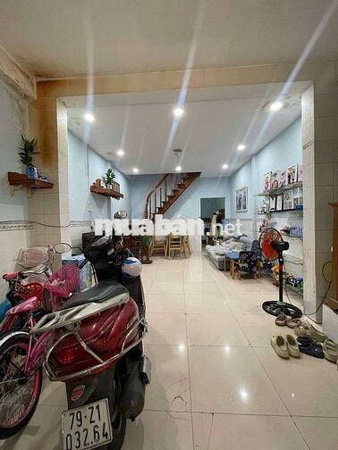 BÁN NHÀ, NGUYỄN SUÝ, PHÚ THỌ HOÀ QUẬN TÂN PHÚ 40m² 2TẦNG HXH  SHR