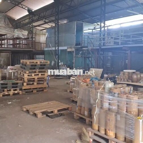 Cần cho thuê nhà xưởng ngang 25m dài 26m gần ngã tư Bình Phước