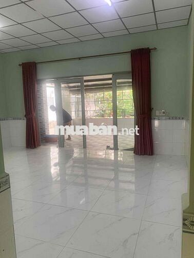 Nhà mới gần trường linh đông 3 phòng ngủ 2 nhà vệ sinh