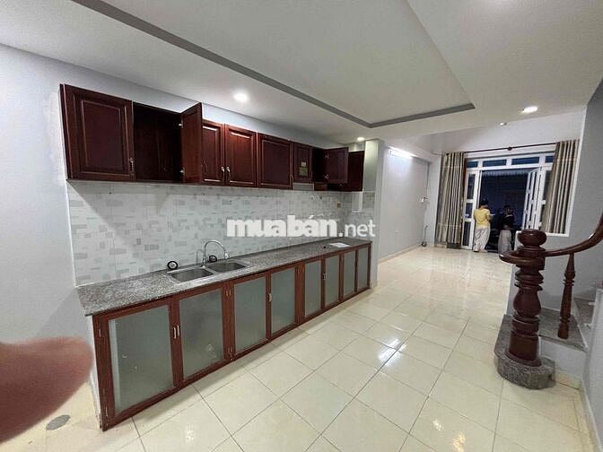 Cho Thuê nhà Nguyên căn 1 trệt 1 lững