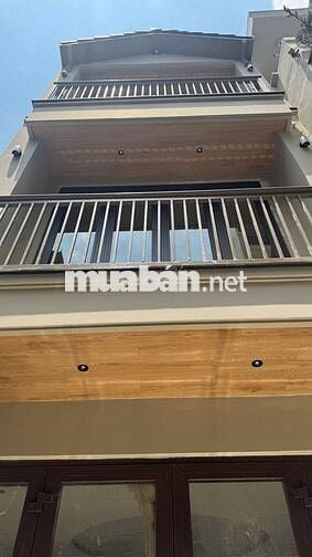 Bán nhà mới đẹp Q3, hẻm 4m Nguyễn Đình Chiểu, 32m², 3 lầu, 8.6 tỷ TL.