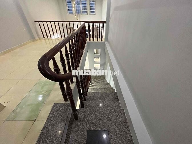 Cho Thuê nhà Nguyên căn 1 trệt 1 lững