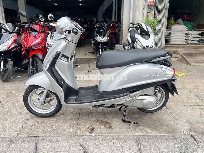 Yamaha Grande 2017 Bạc Đã sử dụng
