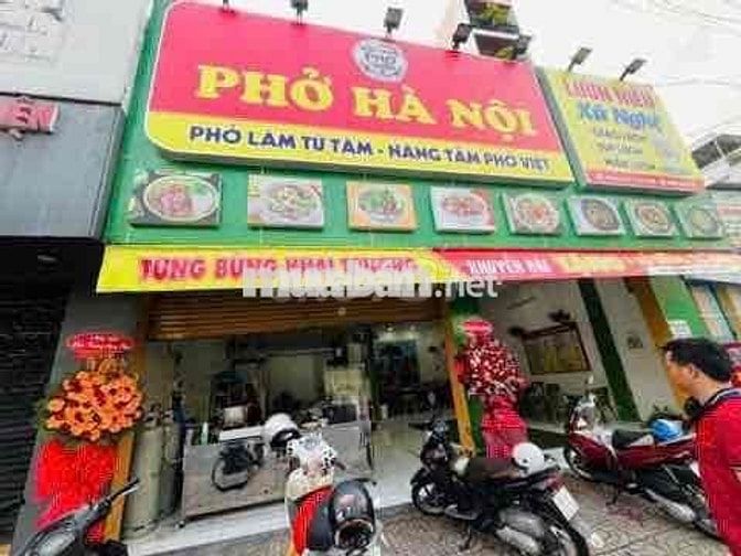Sang gấp quán phở 200m2 - full Đồ dùng giá chỉ 125tr TL