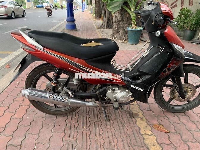 Suzuki Revo 2012 màu Đỏ