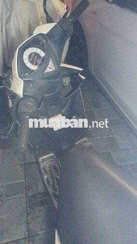 Bán xe Suzuki Hayate trắng - xe đầm, máy êm