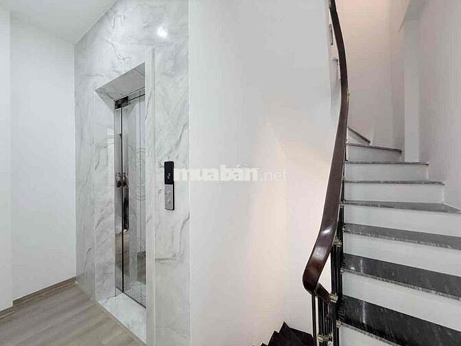 Nhà Đẹp Tây Hồ 40m2 - 6 Tầng Thang Máy - Ô Tô - Ngõ Thông - 9,3 Tỷ