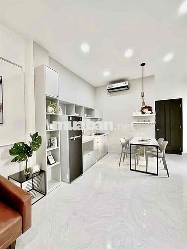 Studio 35m2 ngay Phan Đăng Lưu ban công thoáng  gần chợ Bà Chiểu  Q1