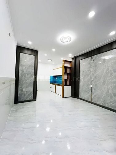 Nhà HXH đường Trần Thị Hè,4x6m, 2PN,nhà đẹp giá 780tr công chứng liền