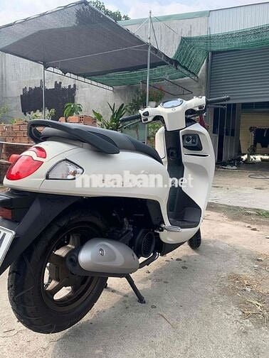 Honda Scoopy màu Trắng 5000 km