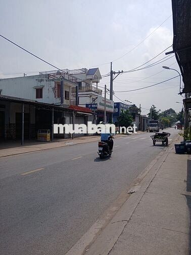 Nhà mặt tiền kinh doanh DT:7,84 x 22 đường bình mỹ, xã Bình Mỹ TP HCM