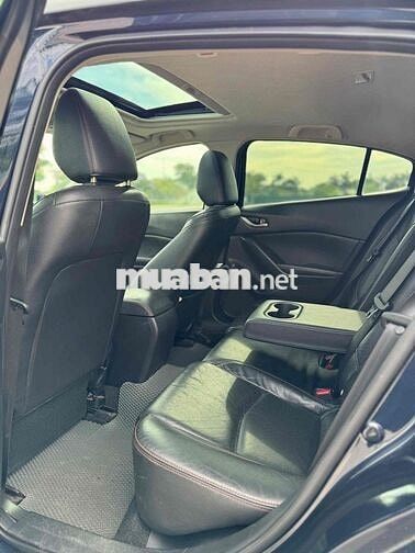 Mazda Mazda3 2016 Đen