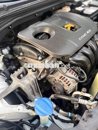 Hyundai Elantra 2017 Trắng