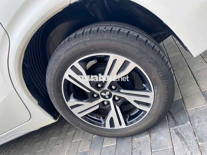 Mitsubishi Xpander 2021 Trắng 16000km