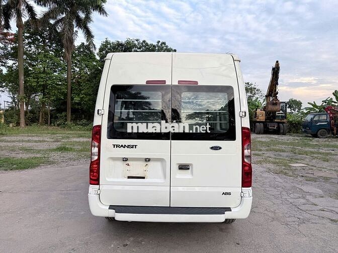 Ford Transit Van 6 chỗ 2015