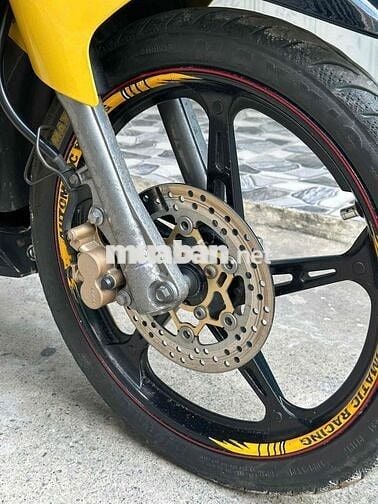 Yamaha Jupiter RC 2011 Vàng đen - Máy zin - Xe đẹp