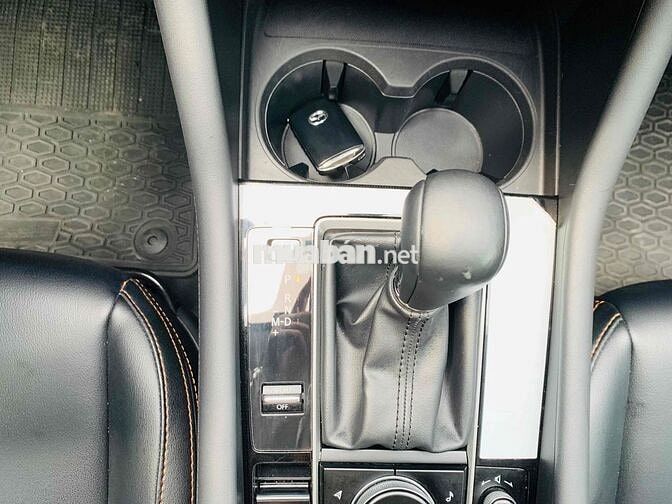 Mazda 3 2022 Deluxe 37000 km