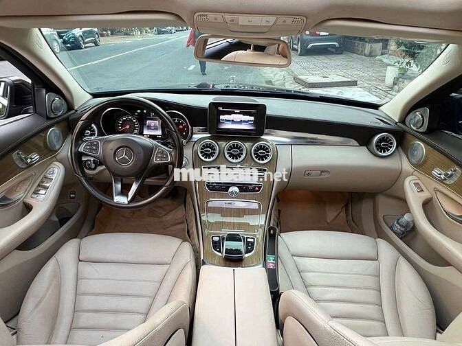 Mercedes-Benz C250 Exclusive 2018 Đen