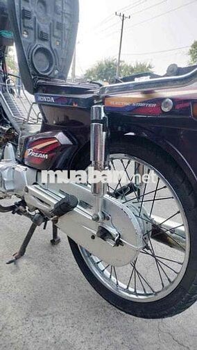 Honda Super Dream 1998 zin mộc đẹp bs72