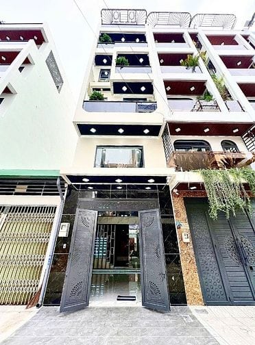 NHÀ 5,5 TẤM CÓ THANG MÁY – KHU NHÀ LẦU VIP, P. TÂN THỚI HIỆP (Quận 12)