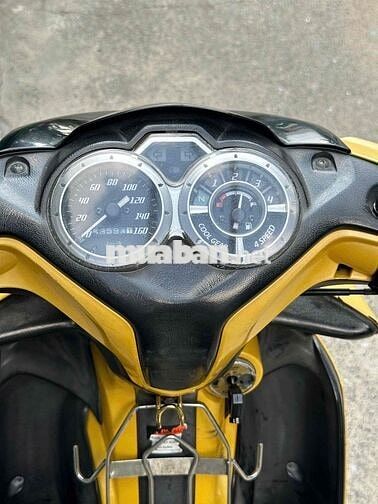 Yamaha Jupiter RC 2011 Vàng đen - Máy zin - Xe đẹp