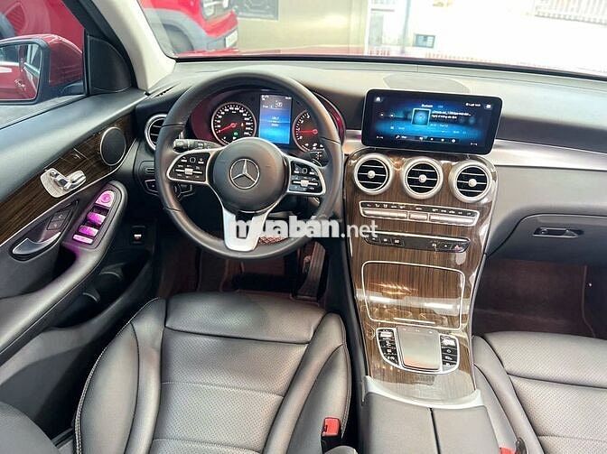 MERCEDES GLC 200 2022, ODO 63.660KM
