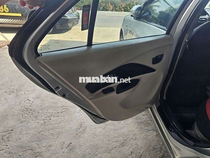 Toyota Vios 2009 Số sàn Bạc