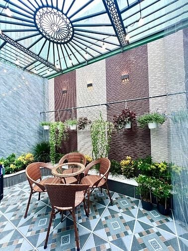 NHÀ 5,5 TẤM CÓ THANG MÁY – KHU NHÀ LẦU VIP, P. TÂN THỚI HIỆP (Quận 12)
