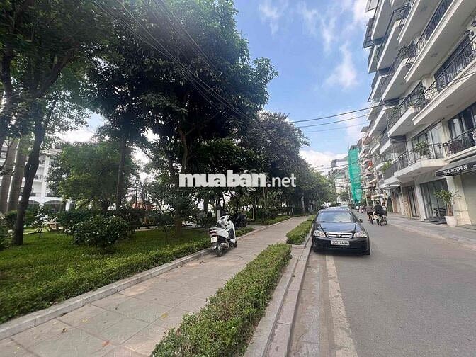 TỪ HOA - TÂY HỒ 70m x 9 tầng - HƠN 30tỷ NGÕ THÔNG - KD - THANG MÁY