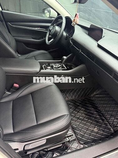 Mazda 3 1.5L Deluxe sản xuất 2020