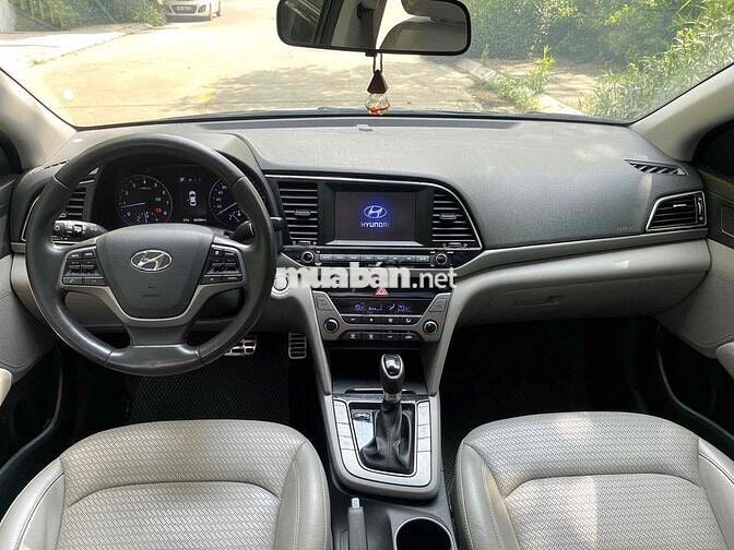 Hyundai Elantra 2.0 GLS sản xuất 2016