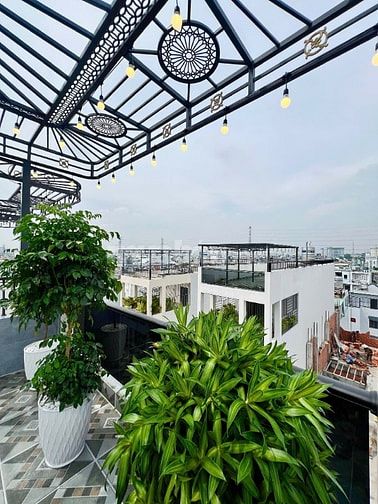 NHÀ 5,5 TẤM CÓ THANG MÁY – KHU NHÀ LẦU VIP, P. TÂN THỚI HIỆP (Quận 12)