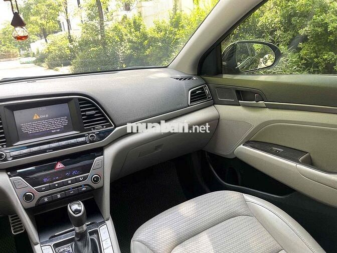 Hyundai Elantra 2.0 GLS sản xuất 2016