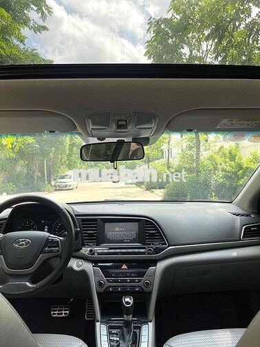 Hyundai Elantra 2.0 GLS sản xuất 2016