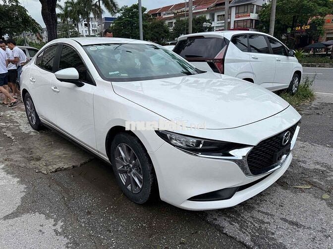 Mazda 3 1.5L Deluxe sản xuất 2020