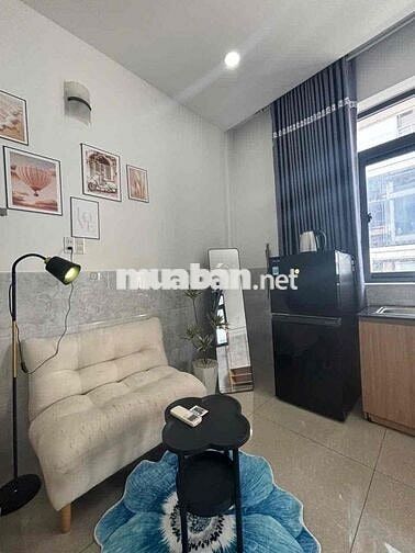 CHO THUÊ STUDIO BAN CÔNG THOÁNG MÁT CHILL YÊN TĨNH NGAY TRUNG TÂM Q3