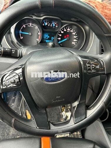 Ford Ranger XLS 2017 Trắng 150000 km