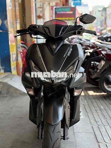 Yamaha NVX 155cc Đen nhám Smartkey