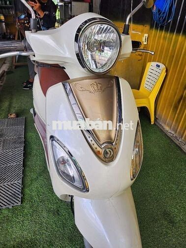 SYM Attila Venus 125 FI Trắng